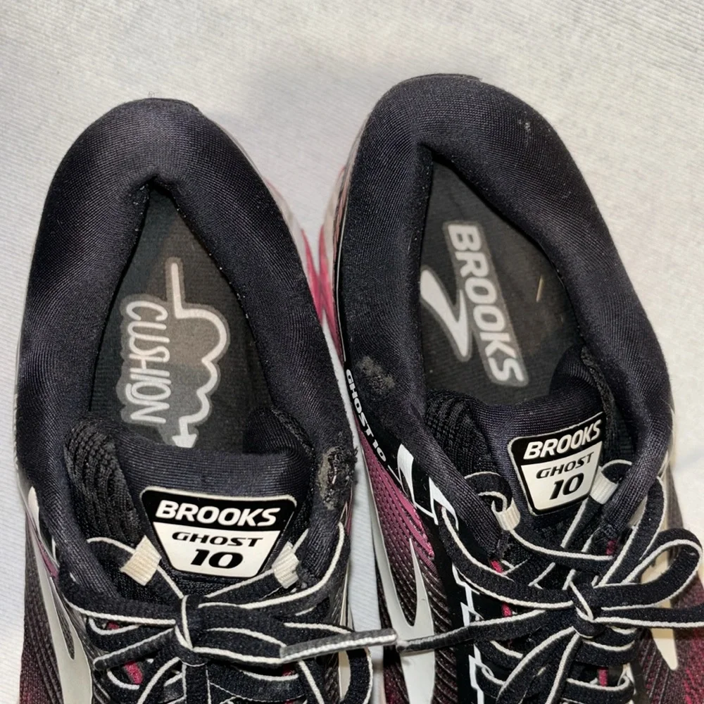 Brooks Ghost women’s black and pink running sneaker size 9.5 wide - Picture 6 of 10